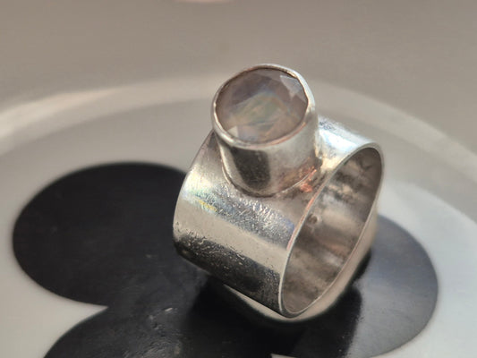 טבעת מון סטון