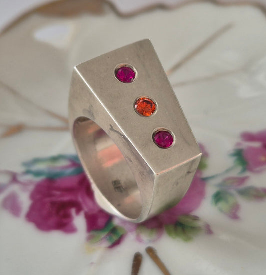 טבעת טרפז צבעונית